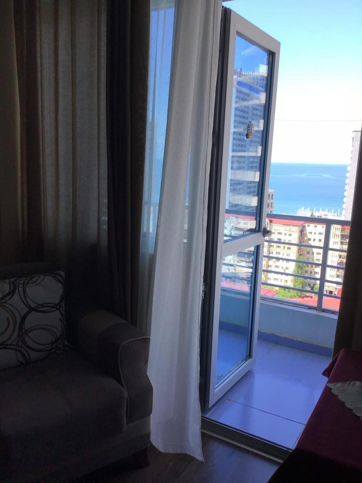 Yalcin Star Residence Apartment 300 Batumi Exterior foto